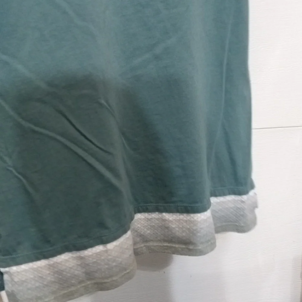 Nike tshirt - Picture 4 of 4